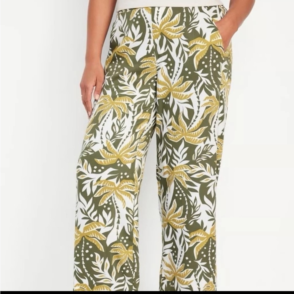 Old Navy Green and Gold Tropical Wide-Leg Pants
